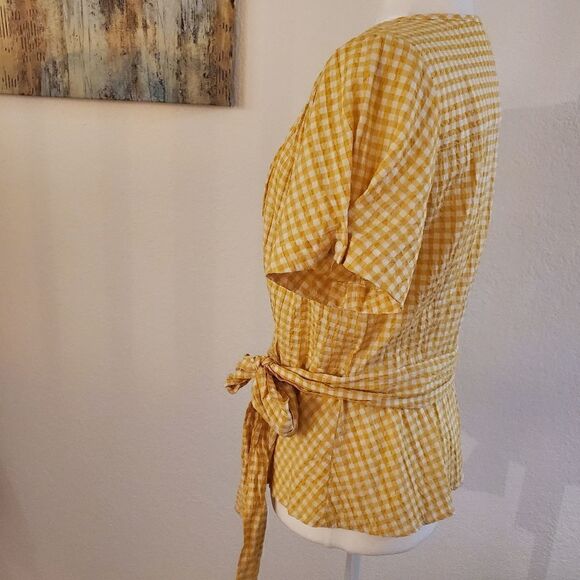 Max Studio Yellow Checker wrap blouse L - Picture 5 of 14